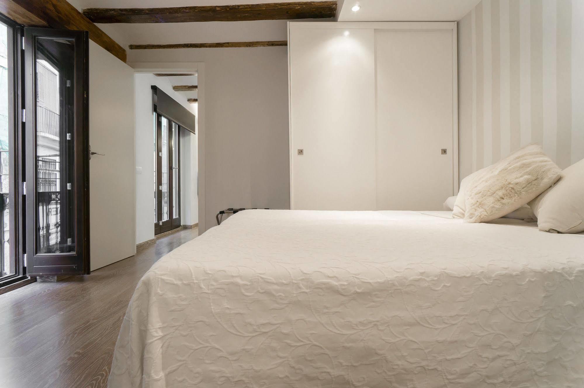 Kirei Apartment Sombrereria Валенсия Экстерьер фото