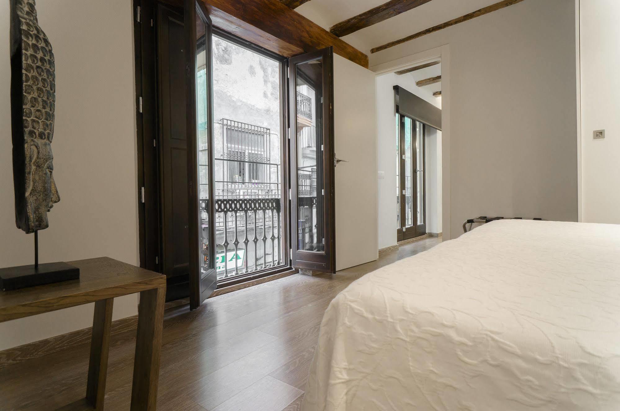 Kirei Apartment Sombrereria Валенсия Экстерьер фото